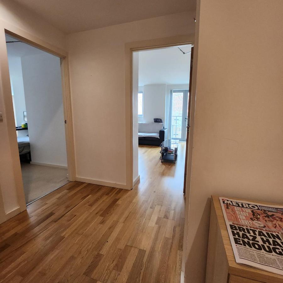 Shared Apartment - Walking From Leeds City Center Εξωτερικό φωτογραφία